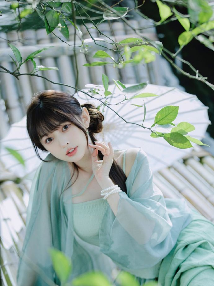 制服·下拉式整话连载 第8页